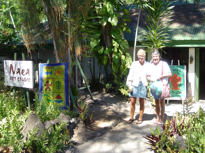 SoPac Bora Bora Art Studio.JPG (247458 bytes)